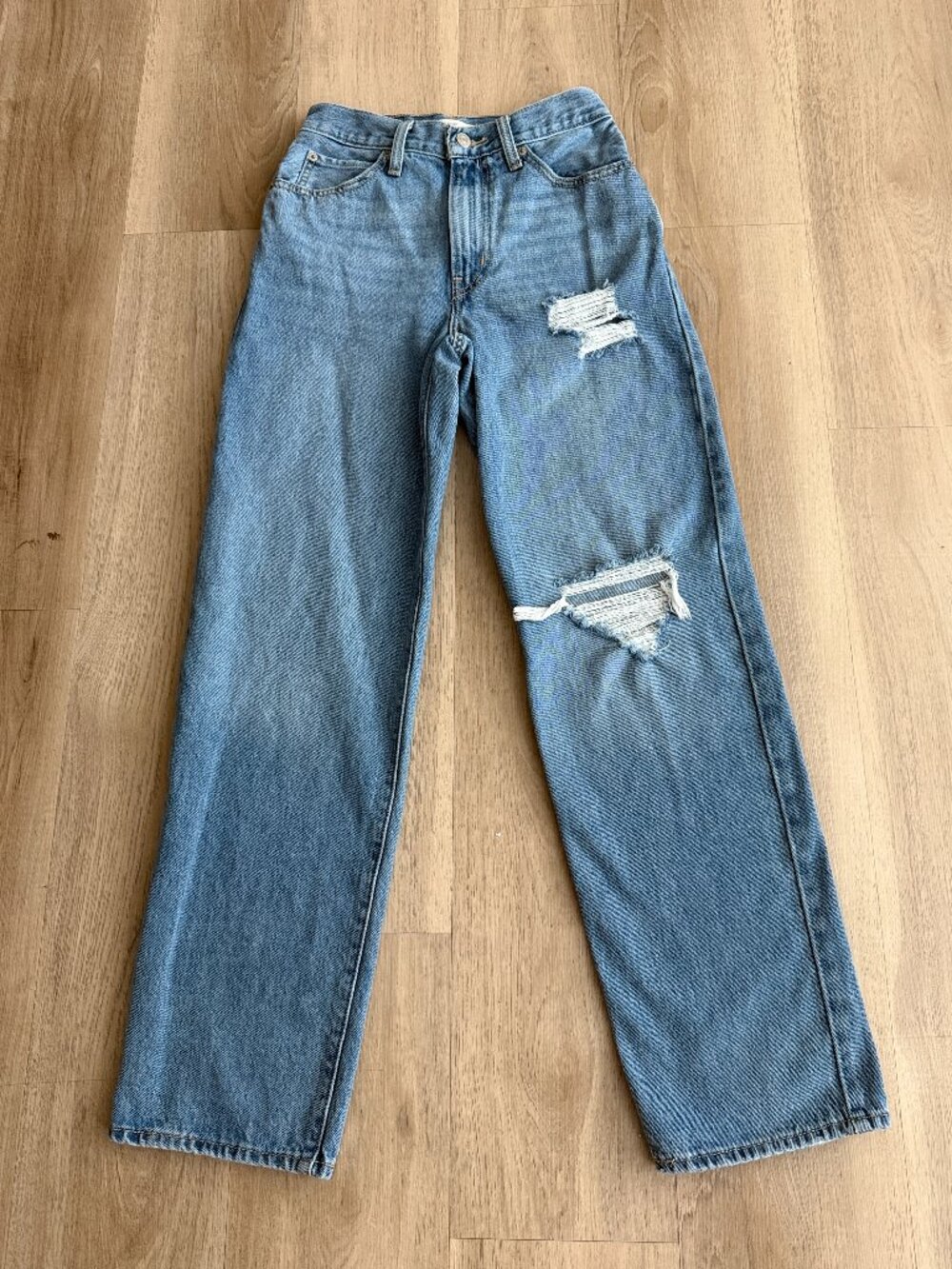Levi's '94 Baggy Jeans 24 Distressed Medium Wash High Rise 90s Relaxed Denim